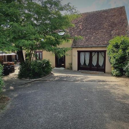 Grand Gite - Le Saint-Chrirtophe Châteauroux Exterior foto